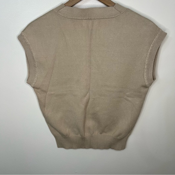 Evereve Cream Sweater Vest V Neck Women's Small Office Casual Cottagecore Tan - Picture 4 of 9